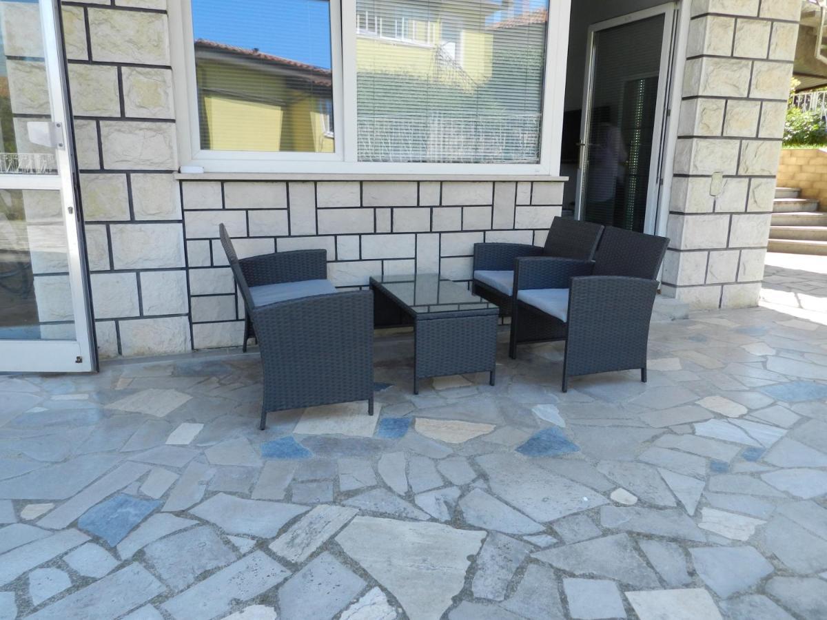 Apartma Chrystel Izola Exterior foto