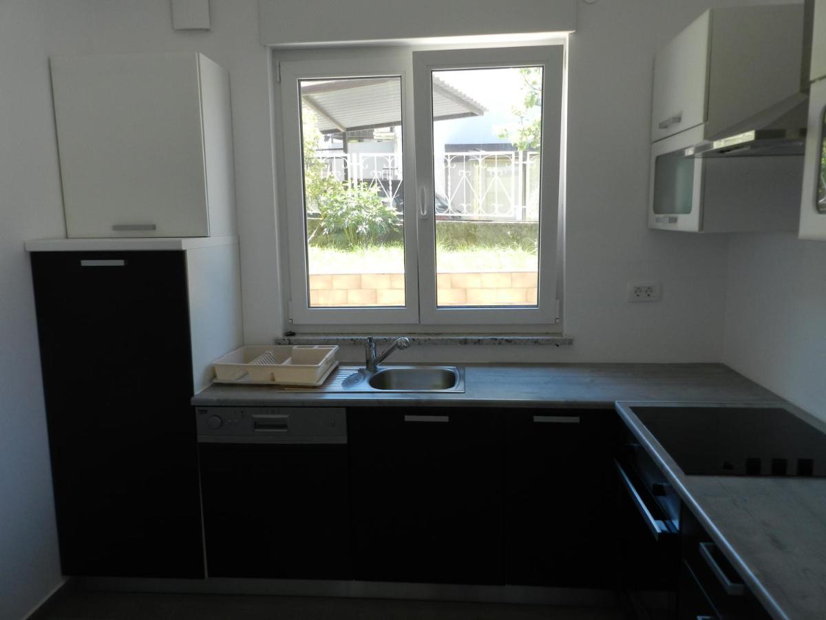 Apartma Chrystel Izola Exterior foto