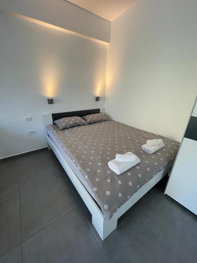 Apartma Chrystel Izola Exterior foto